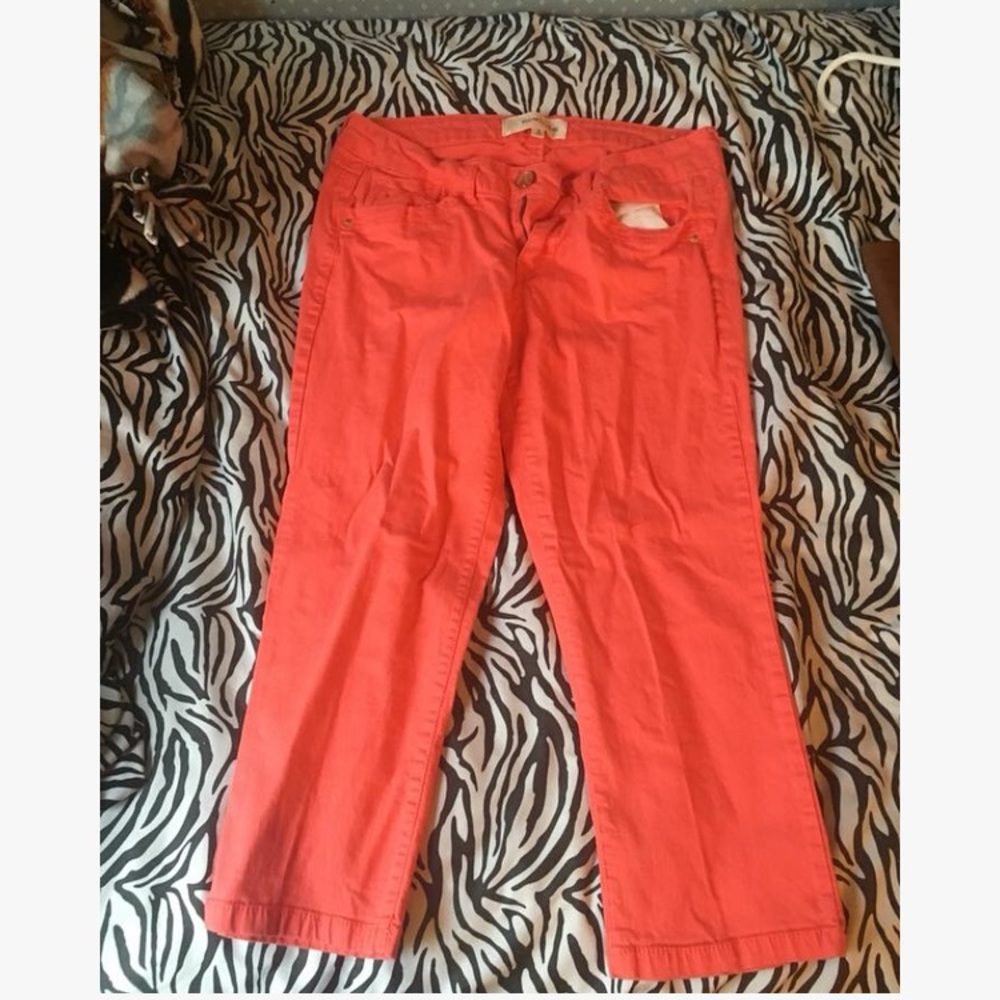 Peach colored capris